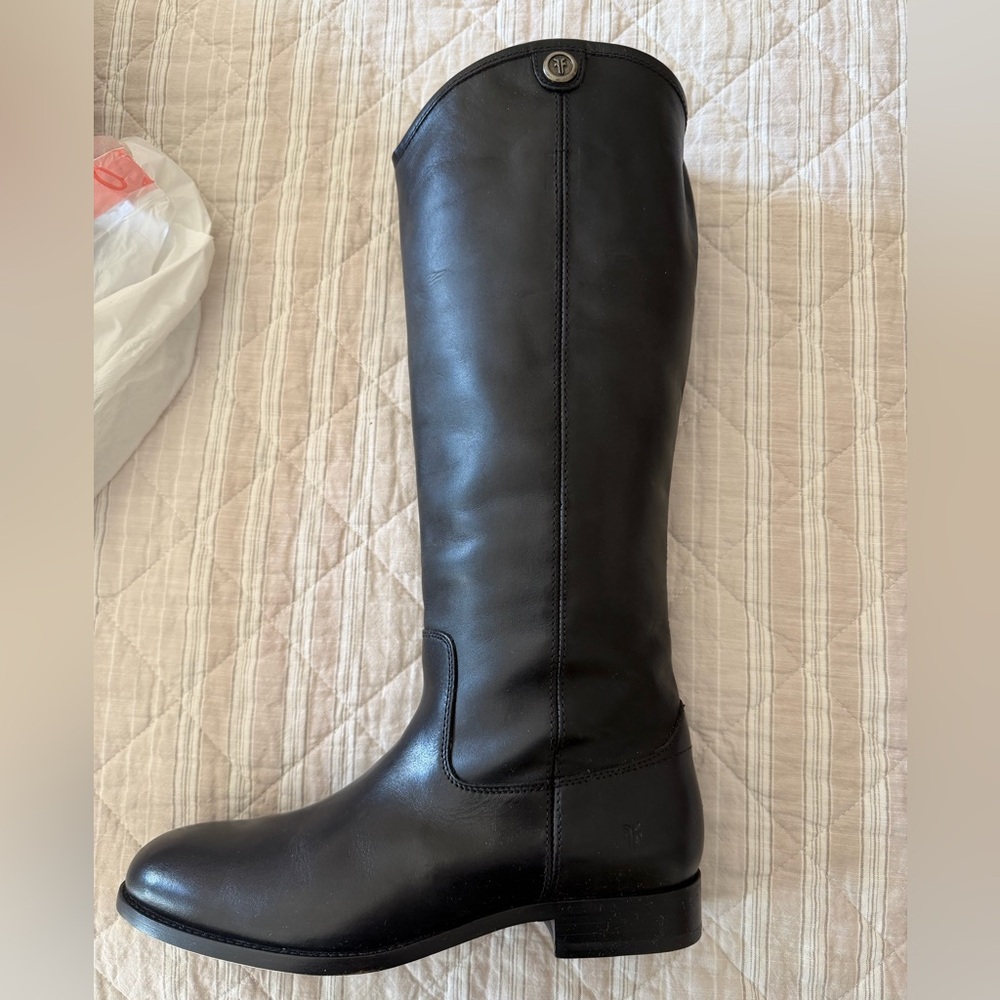 Frye Black Leather Winter Boots (Melissa Button) - Picture 2 of 4